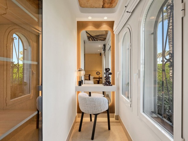 3 Bedrooms Apartment in New Golden Mile