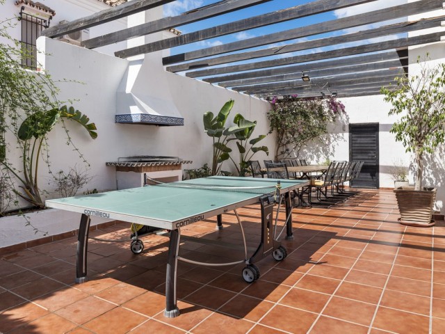 6 Bedrooms Villa in Nueva Andalucía