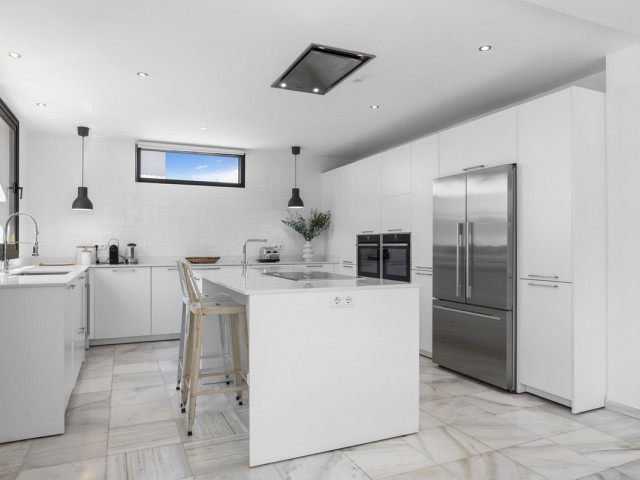 6 Bedrooms Villa in Nueva Andalucía
