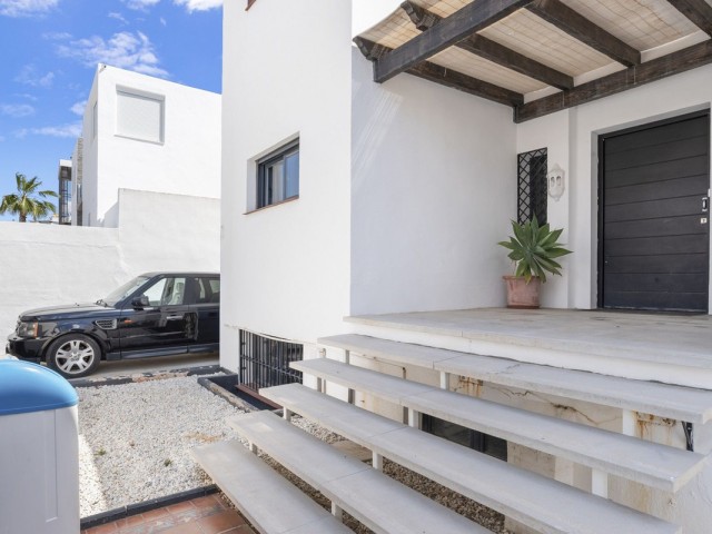 6 Bedrooms Villa in Nueva Andalucía