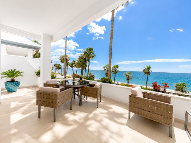 2 Bedrooms Apartment in New Golden Mile