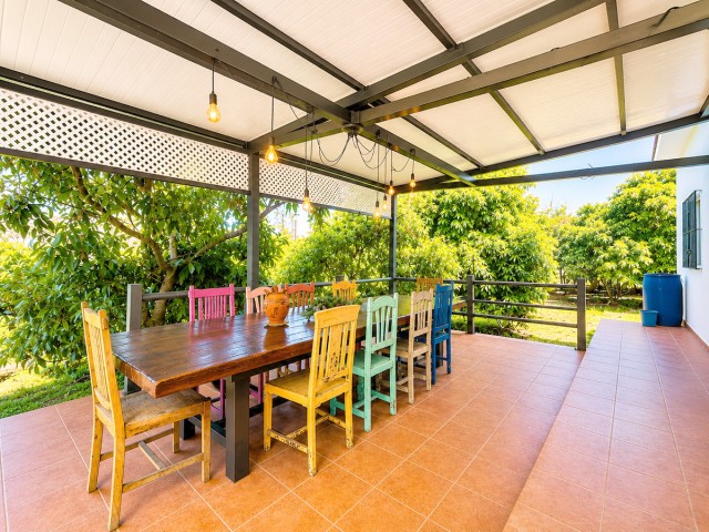 Villa avec 3 Chambres  à Estepona