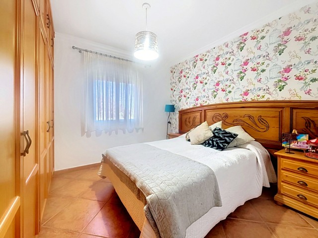 Villa avec 3 Chambres  à Estepona