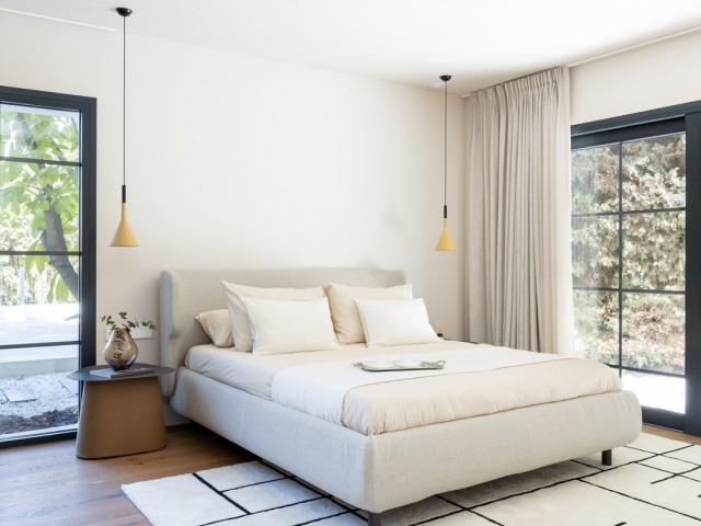 4 Bedrooms Villa in Benahavís