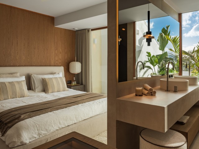 4 Schlafzimmer Reihenhaus in Nueva Andalucía