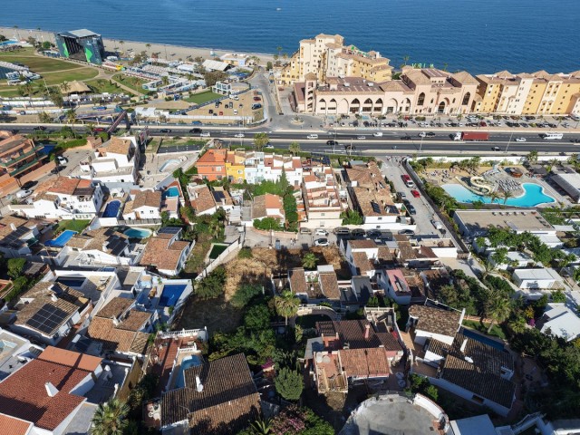  Plot in Fuengirola