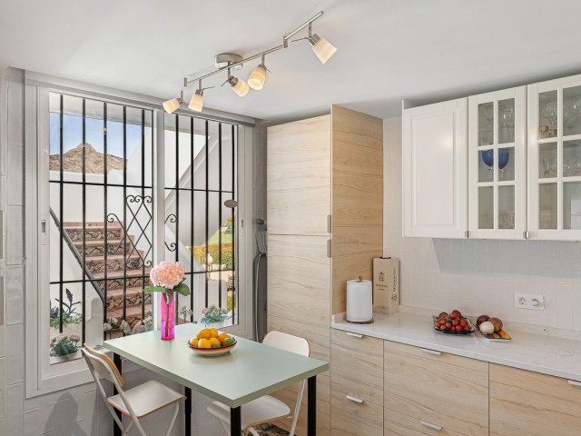 2 Bedrooms Apartment in Nueva Andalucía