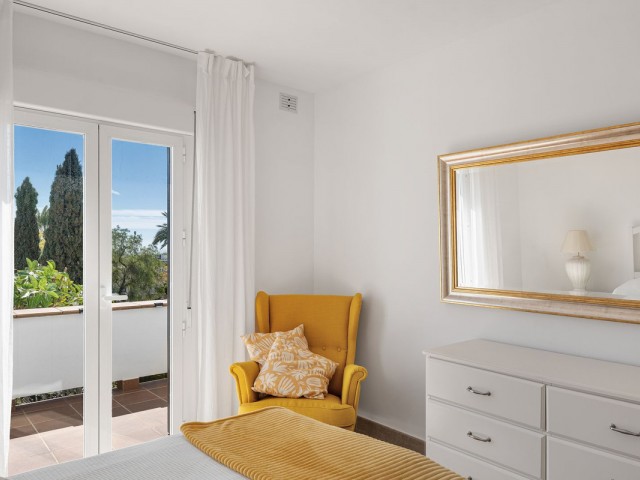 2 Bedrooms Apartment in Nueva Andalucía