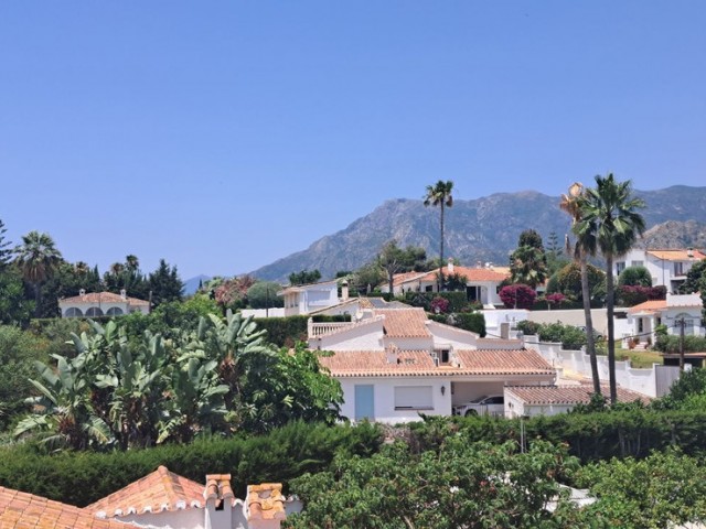 6 Bedrooms Villa in Marbella