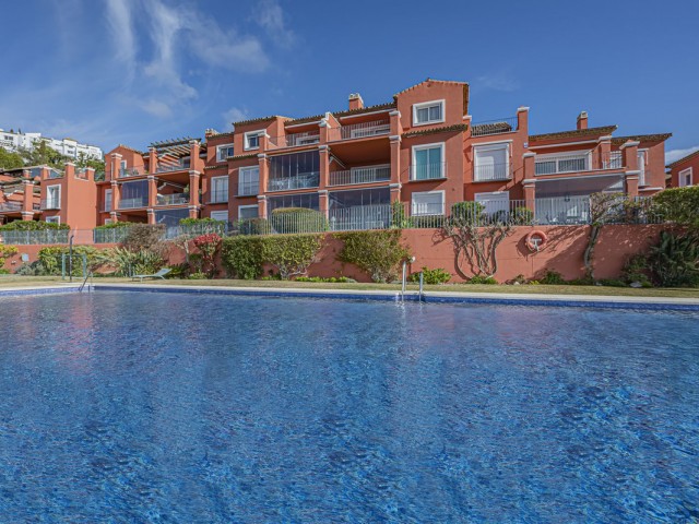 Apartamento con 3 Dormitorios  en La Mairena