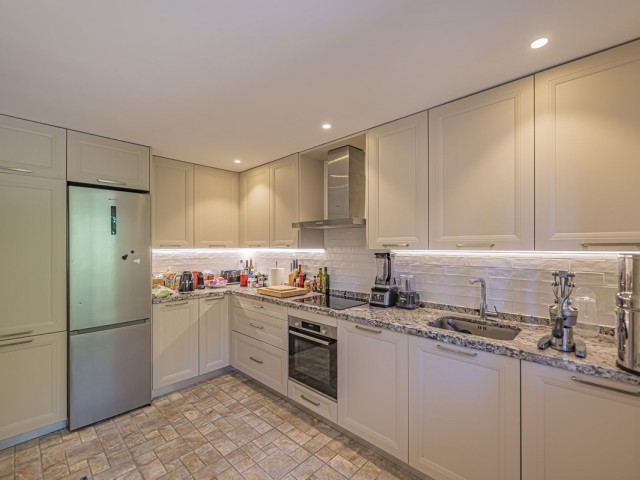 Apartamento con 3 Dormitorios  en La Mairena