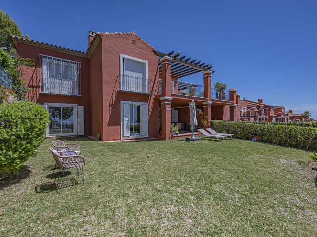 Apartamento con 3 Dormitorios  en La Mairena