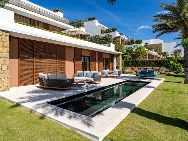 2 Bedrooms Apartment in Casares