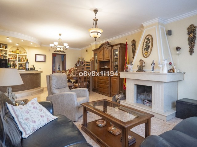 7 Bedrooms Villa in Ciudad Jardín