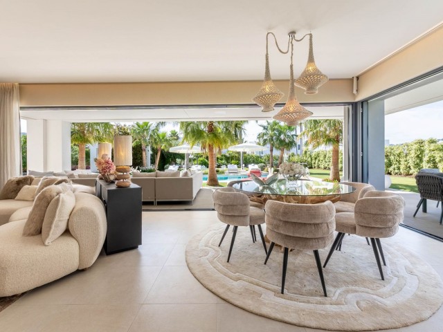 Villa avec 7 Chambres  à La Cala Golf
