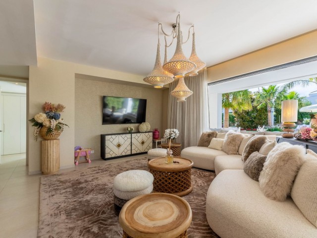 Villa avec 7 Chambres  à La Cala Golf