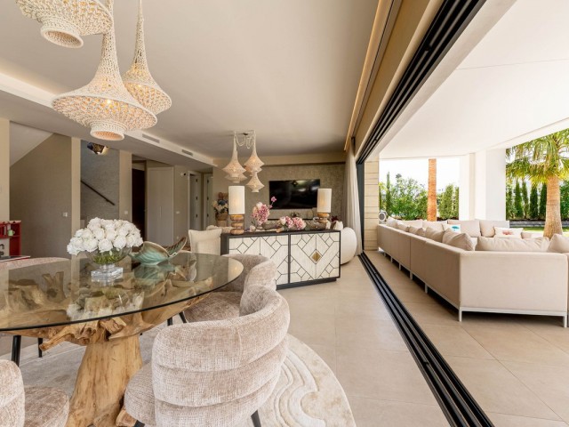 Villa avec 7 Chambres  à La Cala Golf