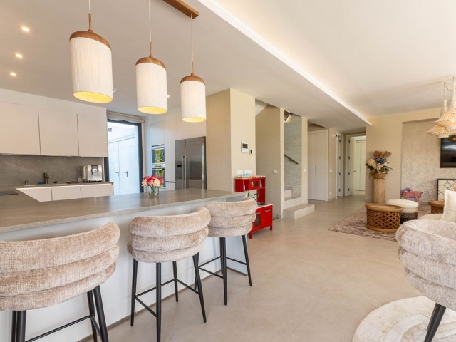 Villa avec 7 Chambres  à La Cala Golf