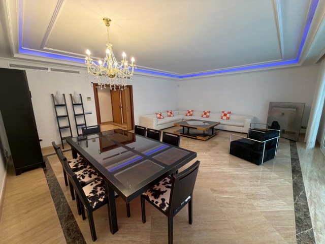 3 Schlafzimmer Apartment in Puerto Banús