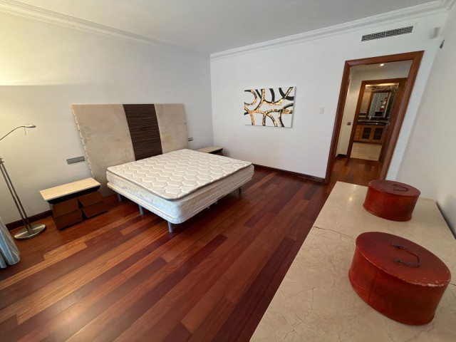 3 Schlafzimmer Apartment in Puerto Banús