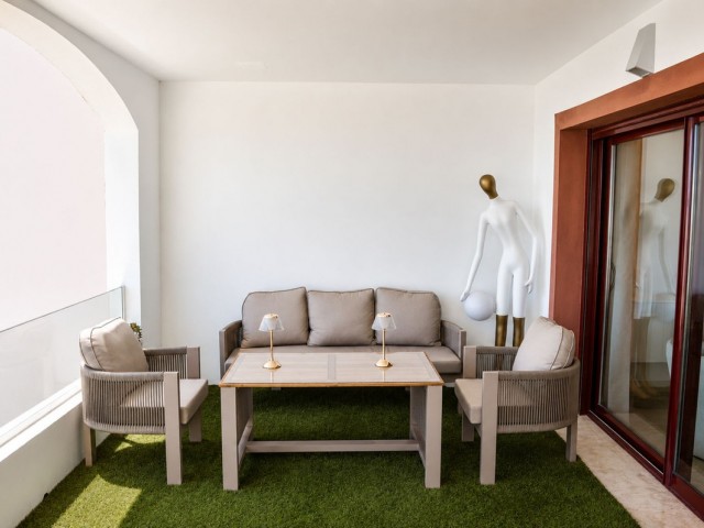 Villa con 4 Dormitorios  en Benahavís