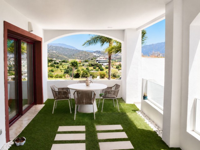 Villa con 4 Dormitorios  en Benahavís