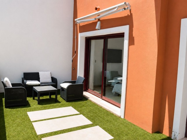 Villa con 4 Dormitorios  en Benahavís