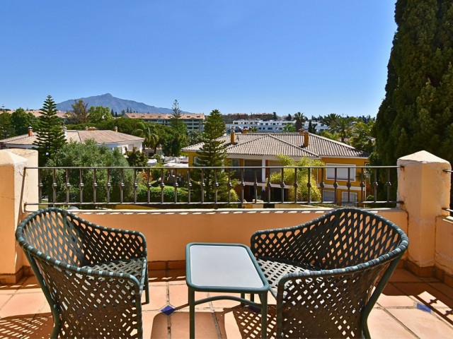 6 Bedrooms Villa in Guadalmina Alta