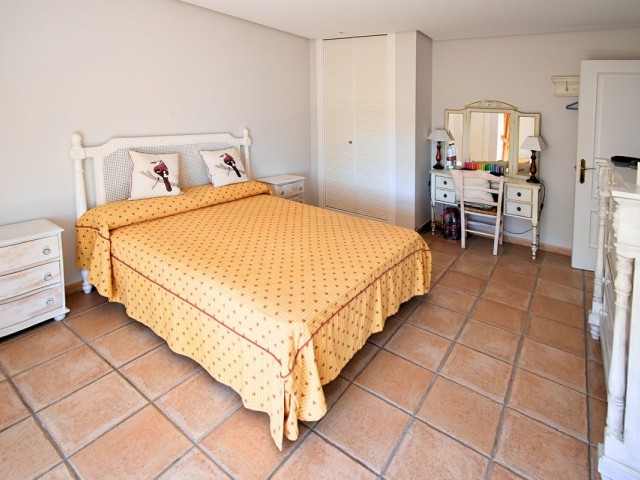6 Bedrooms Villa in Guadalmina Alta