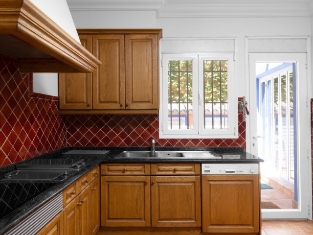 Villa avec 6 Chambres  à Benahavís