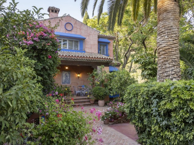 Villa avec 6 Chambres  à Benahavís