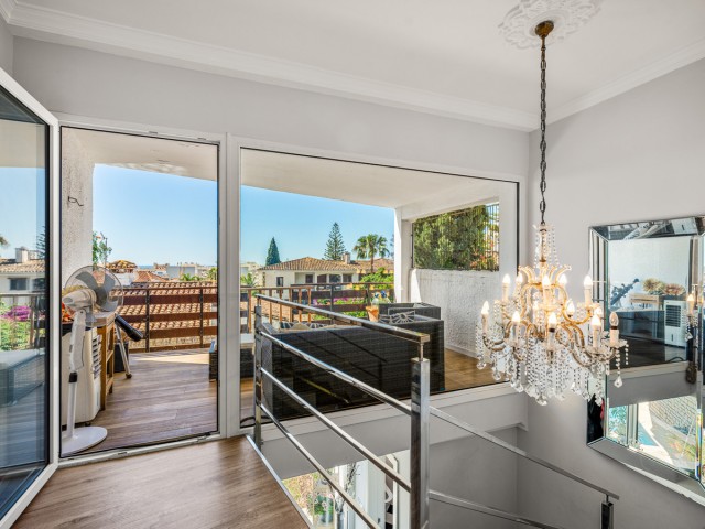 3 Bedrooms Villa in Marbella
