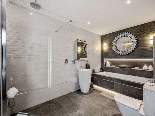 3 Bedrooms Villa in Marbella
