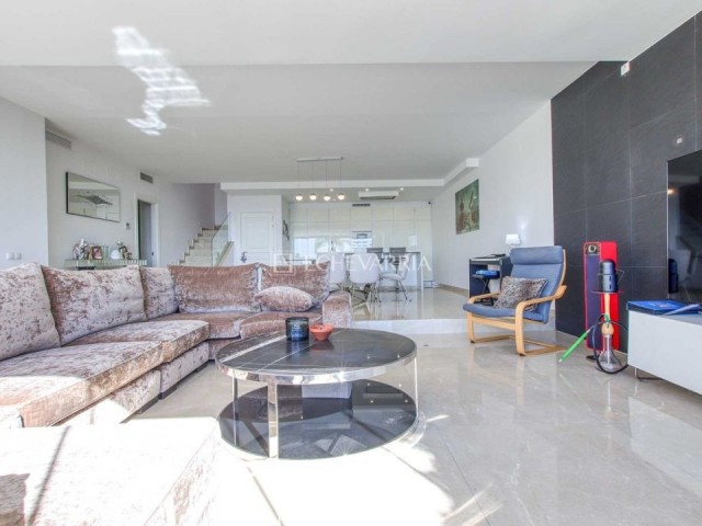 4 Bedrooms Townhouse in Marbella