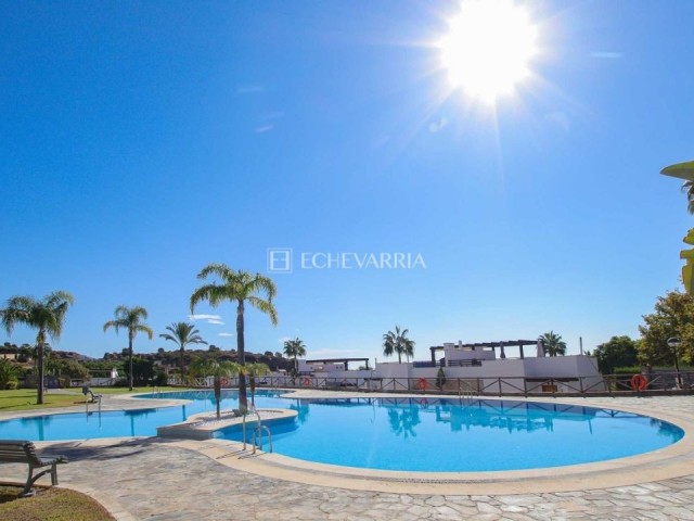 4 Bedrooms Townhouse in Marbella