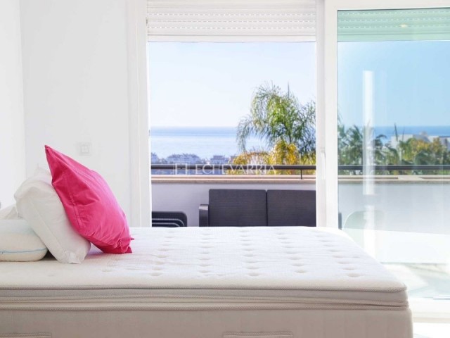 4 Bedrooms Townhouse in Marbella