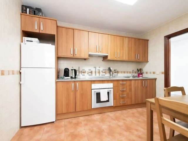 4 Bedrooms Apartment in Málaga Centro
