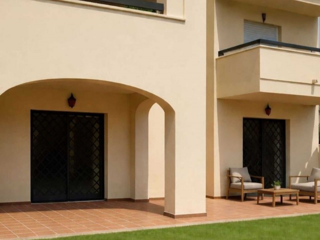 Apartamento con 3 Dormitorios  en Estepona