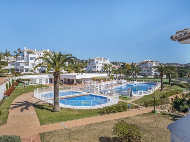 2 Schlafzimmer Apartment in Elviria