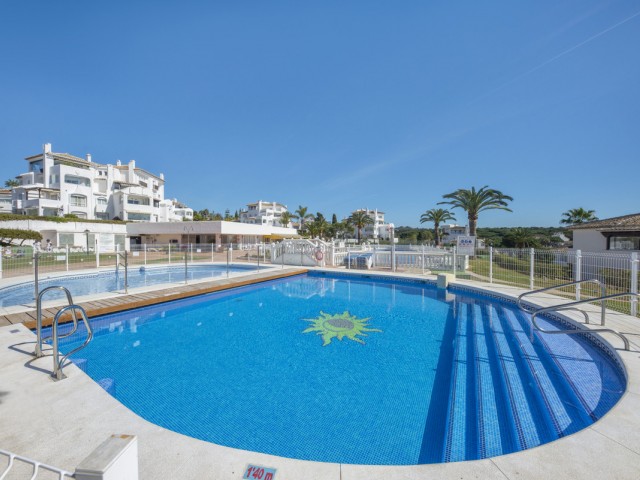 2 Schlafzimmer Apartment in Elviria