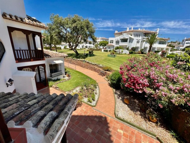 2 Schlafzimmer Apartment in Elviria