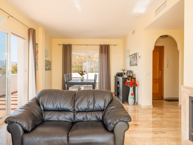 Penthouse in Calahonda