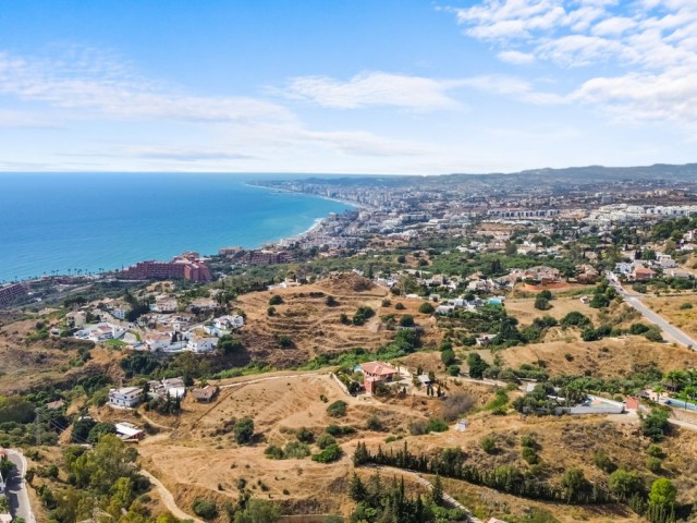 4 Bedrooms Villa in Benalmadena