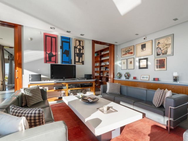 5 Schlafzimmer Villa in Altos de los Monteros