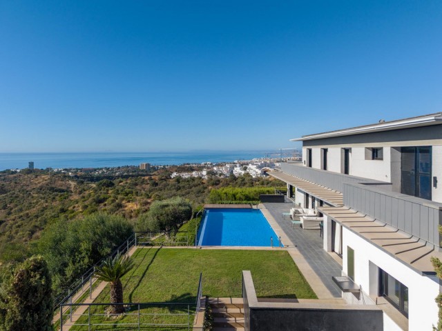 5 Schlafzimmer Villa in Altos de los Monteros