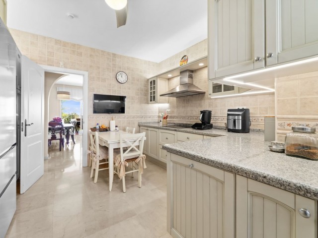 4 Bedrooms Villa in Mijas