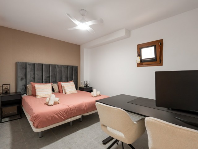4 Bedrooms Villa in Estepona