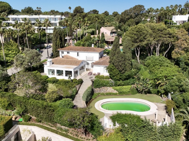 Villa, Sotogrande Costa, R5390158
