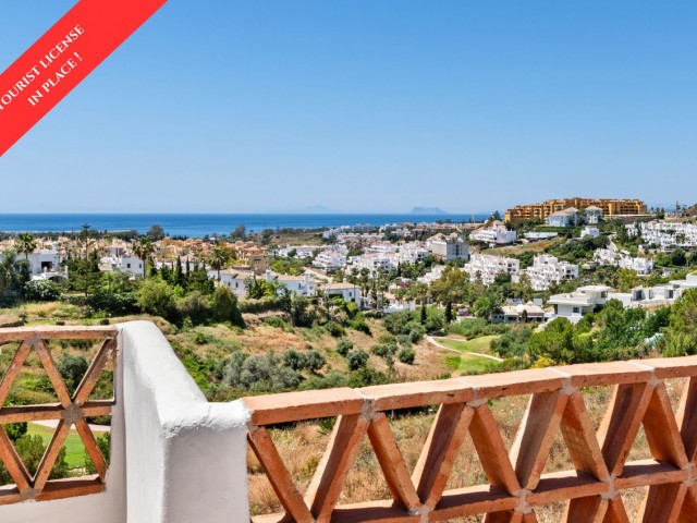 Maison mitoyenne avec 3 Chambres  à Estepona