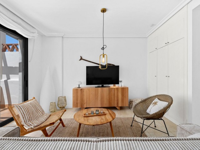 Maison mitoyenne avec 3 Chambres  à Estepona